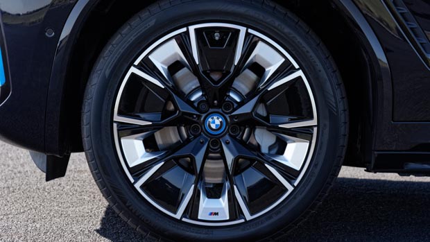 BMW iX3 2022 wheel