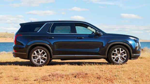 Hyundai Palisade Highlander 2022 side