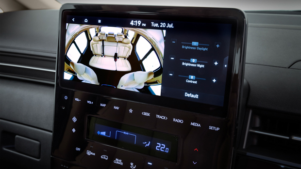 Hyundai Staria 2021 screen