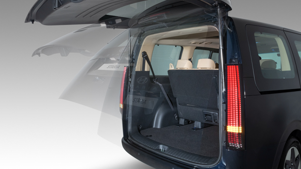 Hyundai Staria 2021 boot
