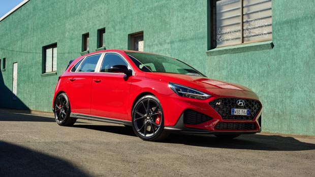 Hyundai i30 N 2021 front 3/4