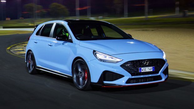 Hyundai i30 N 2021 front 3/4