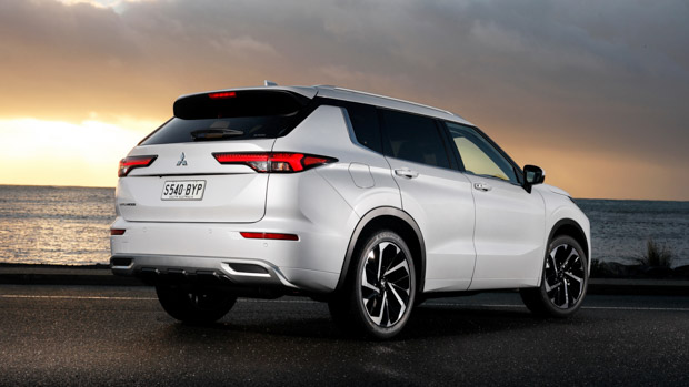 Mitsubishi Outlander 2022: price and release date confirmed - Chasing Cars