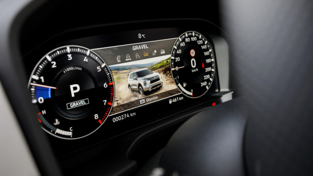 Mitsubishi Outlander 2022 digital dash