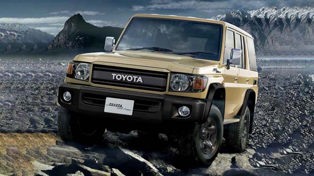 Toyota LandCruiser 70 Series 70th anniversary edition 2022 front