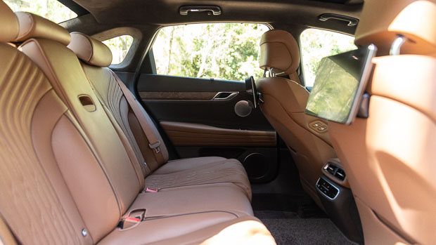 Genesis G80 2.2D Interior