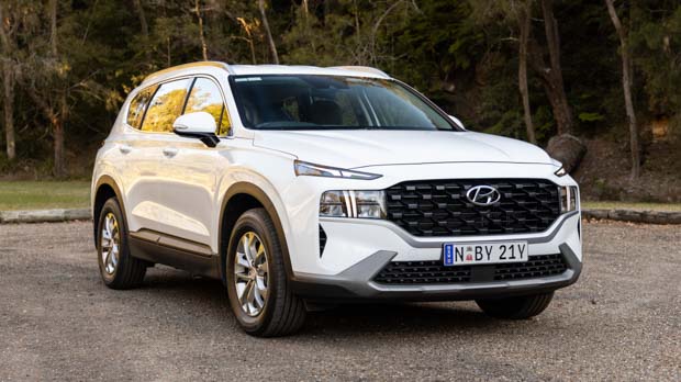 Hyundai Santa Fe base model 2022 white cream front end