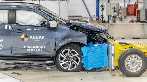 Isuzu MU-X 2022 ANCAP front crash
