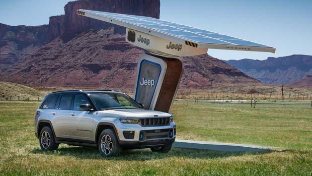 Jeep Grand Cherokee 4xe Trailhawk 2022 silver