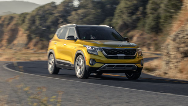 Kia Seltos 2022 front 3/4