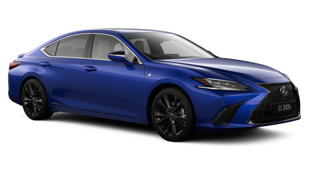 Lexus ES 2022 front 3/4