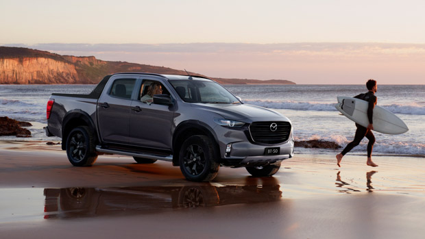 Mazda BT-50 2022 beach