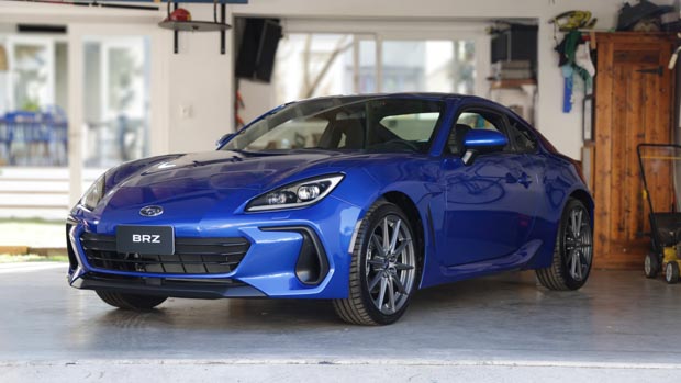 Subaru BRZ 2022 WR blue front 2