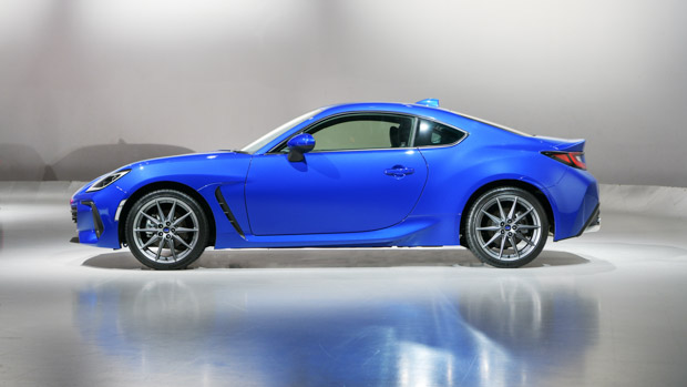 Subaru BRZ 2022 WR blue side