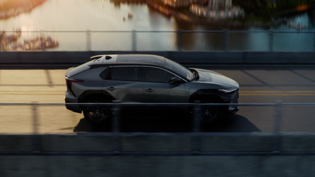 Toyota Bz4x 2022 side 2