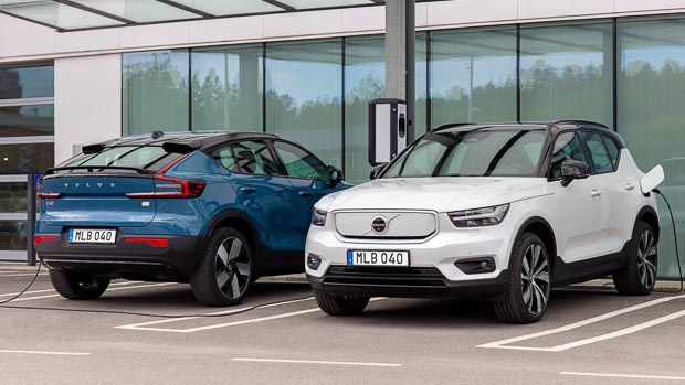 2022 Volvo C40 Recharge charging