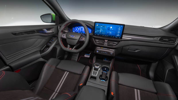 Ford Focus ST 2022 interior 2