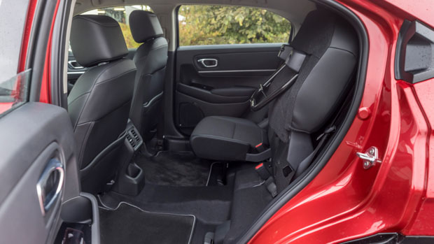Honda HR-V 2022 back seat