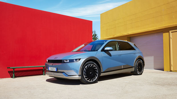 Hyundai Ioniq 5 2022 Australia blue front end