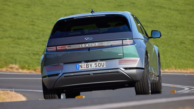Hyundai IONIQ 5 2022 rear 3/4 moving