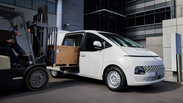 Hyundai Staria Load 2022 white forklift loading