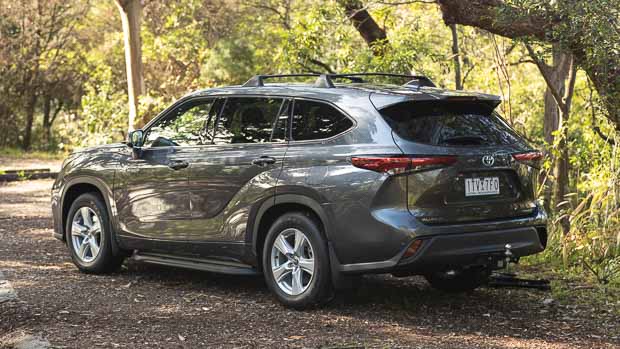 Toyota Kluger GXL Hybrid 2021 Rear 3/4