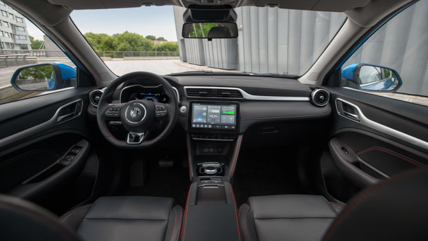 MG ZS EV 2022 interior