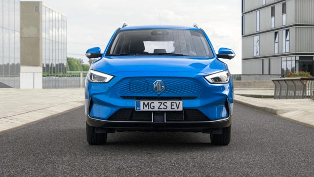 MG ZS EV 2022 front