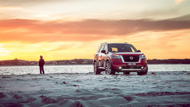 Nissan Pathfinder 2022 Front 3/4