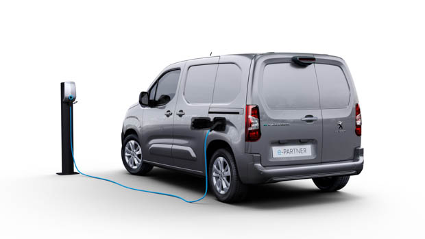 Peugeot E Partner charging