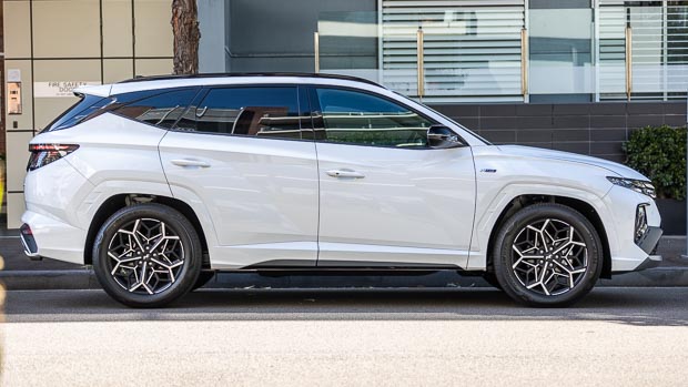 Hyundai Tucson Elite N Line Diesel 2022 Side Profile