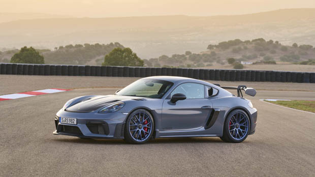 Porsche Cayman GT4 RS racetrack