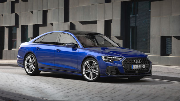 Audi S8 2022 front 3/4 static