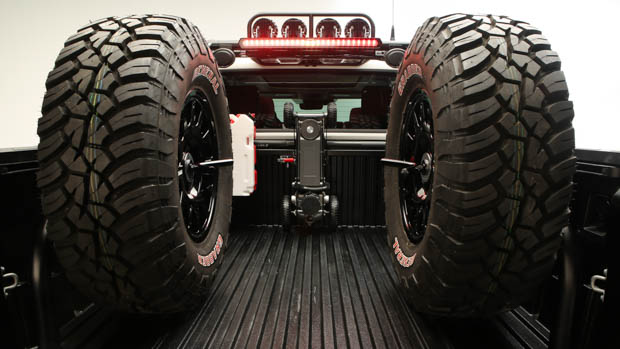 Toyota Tundra TRD tray