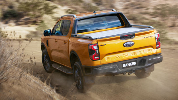 Ford Ranger 2022 Wildtrak orange rear end