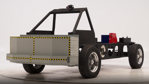 IIHS crash test trolley