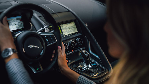 Jaguar F Type 2022 interior