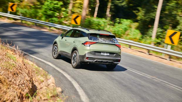 KIA_Sportage_GT-Line_2022-rear