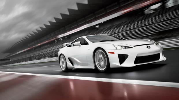 Lexus LFA race track shot