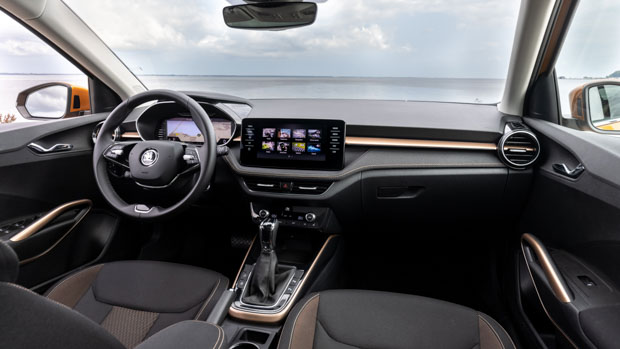 Skoda_Fabi_hatch_2021_cabin