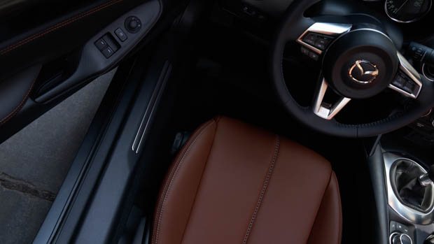 Mazda MX-5 2022 interior seats