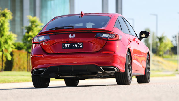 Honda Civic 2022 rear 3/4 driving