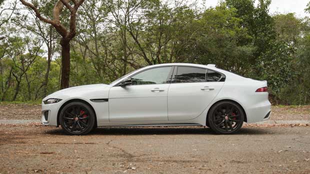 Jaguar XE P300 AWD Black 2022 profile