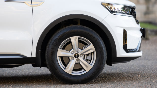 Kia Sorento S V6 2022 wheels