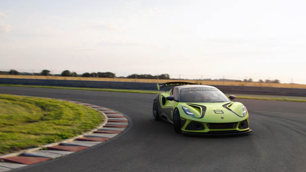 Lotus Emira GT4 2022 turning apex