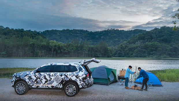 Ford Everest 2022 camping shot