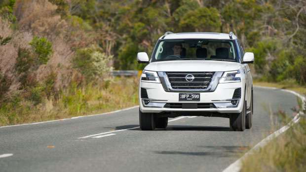Nissan Patrol Ti-L 2022 dynamic 2