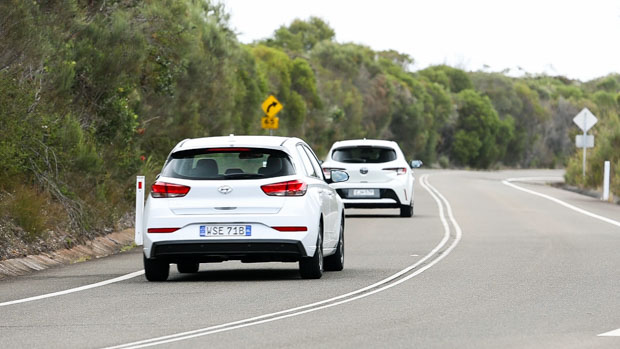 Tesla Model ai30 Vs Corolla dynamic 2Y 2022 social-19