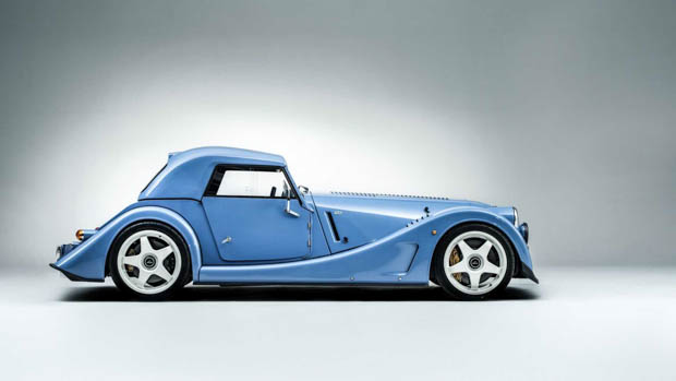 Morgan Plus 8 2022 side view