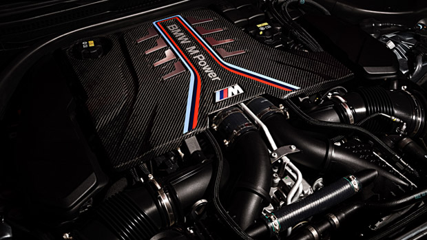 BMW M5 2022 S63 V8